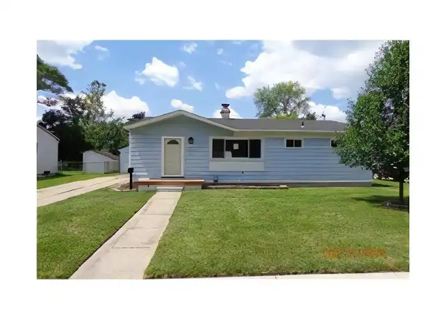 Property at 4736 Lowcroft Ave, Lansing, MI, 48910, 3 beds, 1 bath, [object Object]