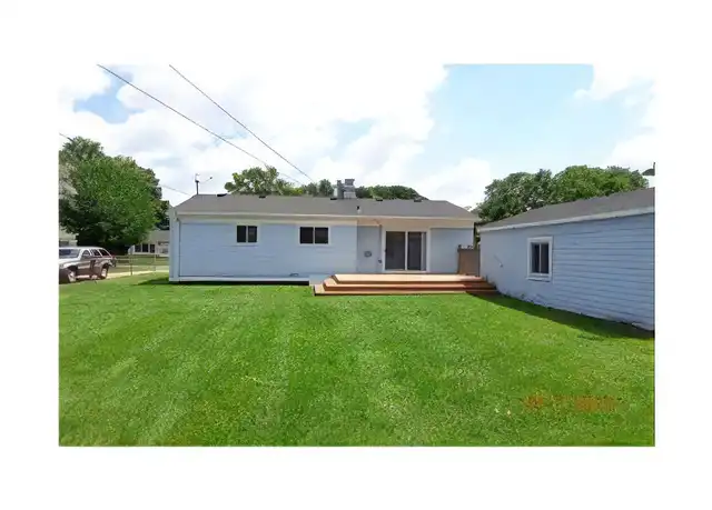 Property at 4736 Lowcroft Ave, Lansing, MI, 48910, 3 beds, 1 bath, [object Object]