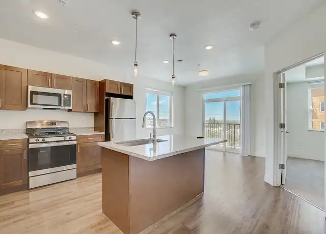 Property at Garden's on 40th - 955 Country Hills Dr, Ogden, UT, 84403, 1-2 bed, 1-2 bath, [object Object]