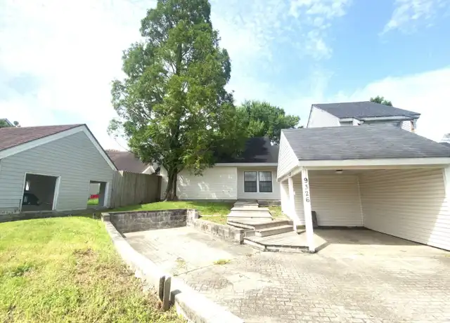 Property at 9326 Martinique Dr, Baton Rouge, LA, 70810, 3 beds, 3 baths, [object Object]
