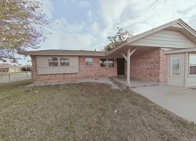 Property at 3821 SE Elmhurst Ln, Lawton, OK, 73501, 3 beds, 2 baths, [object Object]