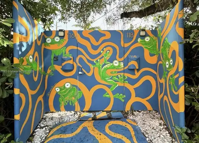 Property at 118 NW 24th St Unit 8, Miami, FL, 33127, 0 beds, 1 bath, [object Object]