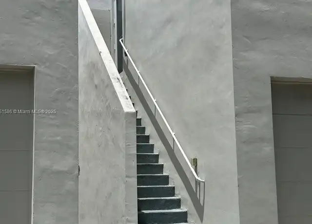 Property at 10424 NW 63rd Ter #1, Doral, FL, 33178, 0 beds, 1 bath, [object Object]