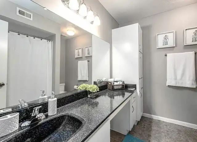 Property at Park On Eldridge Apartments - 3995 Eldridge Pkwy, Houston, TX, 77082, 1-2 bed, 1-2 bath, [object Object]