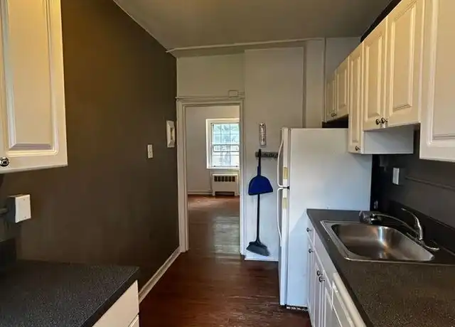 Property at 672 Franklin Pl Unit B, Philadelphia, PA, 19123, 3 beds, 1 bath, [object Object]