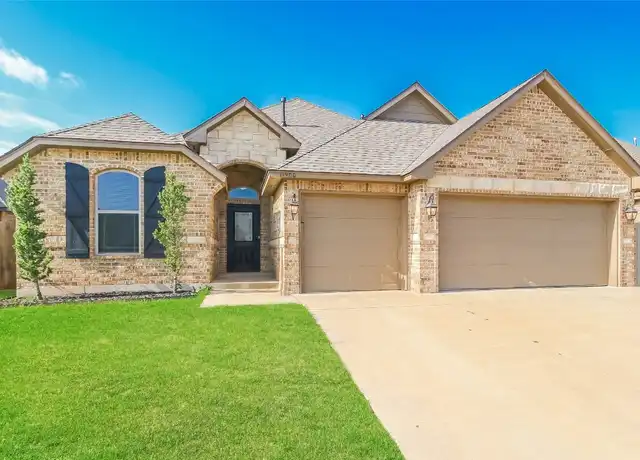 Property at 11900 SW 18th St, Yukon, OK, 73099, 3 beds, 2 baths, [object Object]
