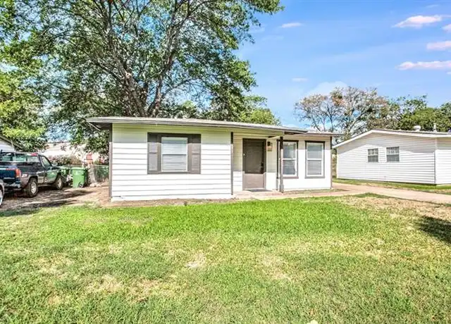 Property at 637 N 4th St, Garland, TX, 75040, 2 beds, 1 bath, [object Object]