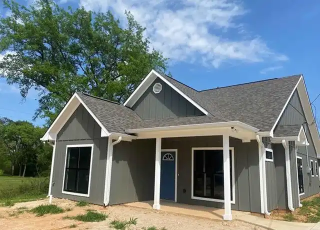 Property at 707 Leftwich St, Mount Vernon, TX, 75457, 3 beds, 2 baths, [object Object]