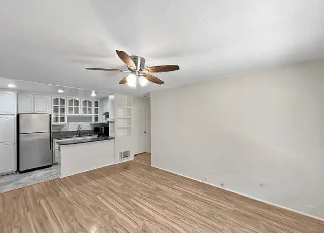 Property at 6394 Rancho Mission Rd #104, San Diego, CA, 92108, 1 bed, 1 bath, [object Object]