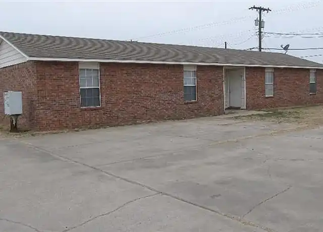 Property at 914 82nd St Unit B, Lubbock, TX, 79423, 2 beds, 1 bath, [object Object]