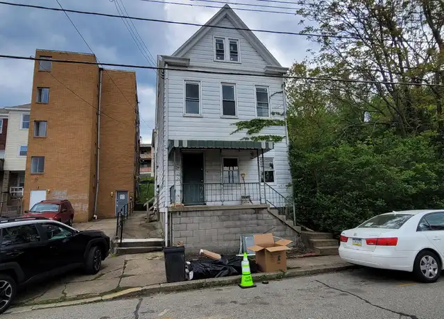 Property at 134 Locust St, Mount Oliver, PA, 15210, 4 beds, 2 baths, [object Object]