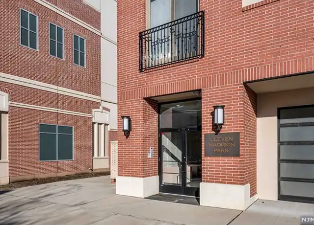 Property at 11 Madison Ave, Westwood, NJ, 07675, 1 bed, 1 bath, [object Object]