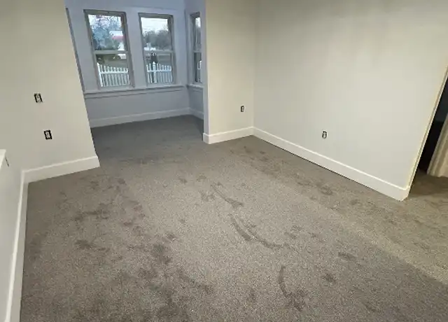 Property at 6696 Washington Ave, Egg Harbor Township, NJ, 08234, 2 beds, 1.5 baths, [object Object]