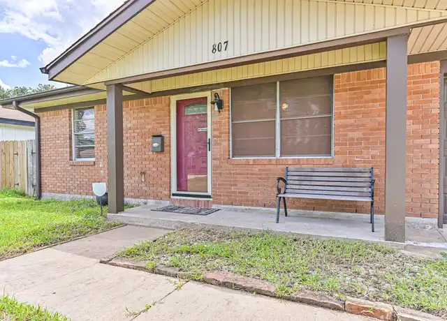 Property at 807 Temple Dr, Hitchcock, TX, 77563, 3 beds, 1.5 baths, [object Object]