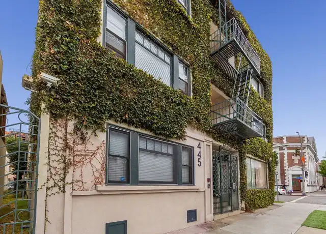 Property at 445 E 3rd St Unit 208, Long Beach, CA, 90802, 1 bed, 1 bath, [object Object]