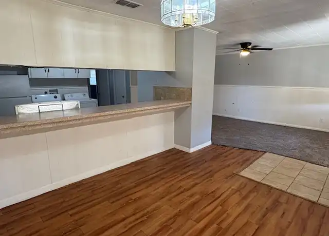 Property at 2103 33rd St Unit 3, Lubbock, TX, 79411, 2 beds, 1 bath, [object Object]