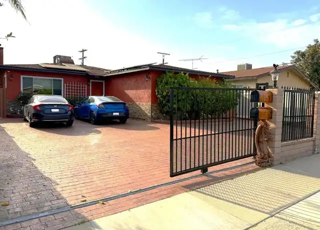 Property at 7357 Cleon Ave, Sun Valley, CA, 91352, 1 bed, 2 baths, [object Object]