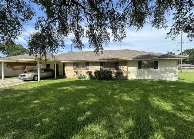 Property at 5202 Wilton Dr, Monroe, LA, 71202, 4 beds, 3 baths, [object Object]