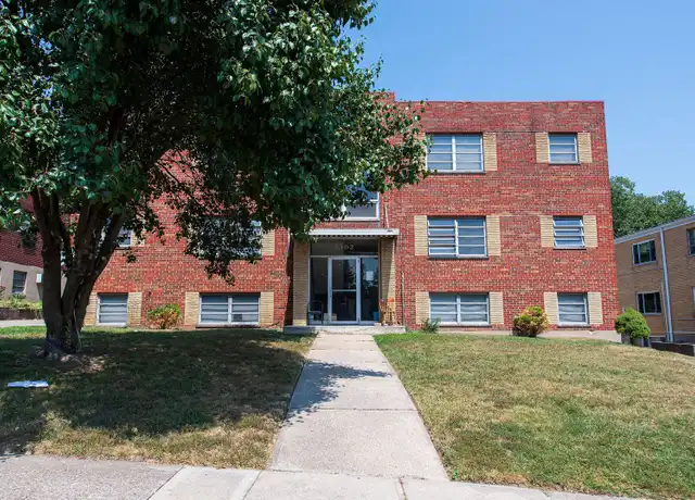 Property at 3298 Camvic Ter Apt 2, Cincinnati, OH, 45211, 1 bed, 1 bath, [object Object]