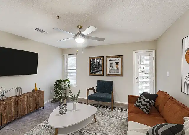 Property at The 1800 at Barrett Lakes Apartments - 1800 Barrett Lakes Blvd NW, Kennesaw, GA, 30144, 1-3 bed, 1-2 bath, [object Object]