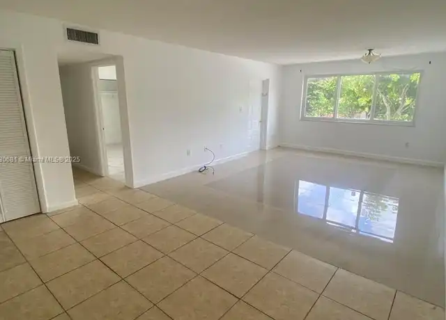 Property at 6930 Miami Gardens Dr Unit 1-202, Hialeah, FL, 33015, 2 beds, 1 bath, [object Object]