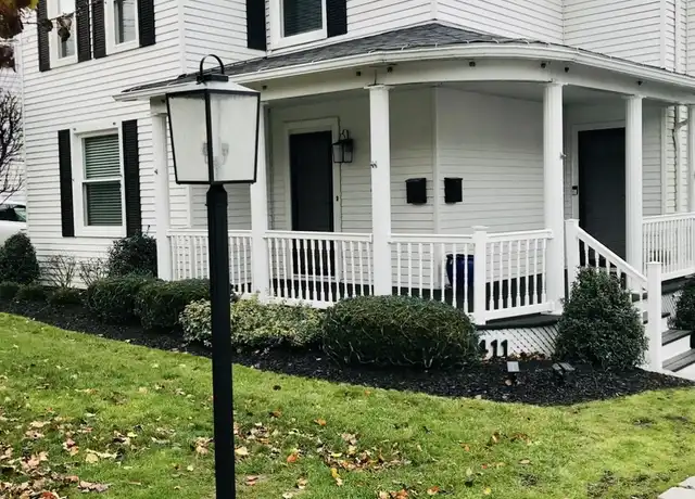 Property at 411 Delaware Ave, Olyphant, PA, 18447, 1 bed, 1 bath, [object Object]