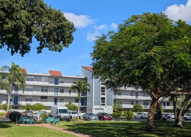 Property at 14701 Cumberland Dr #204, Delray Beach, FL, 33446, 1 bed, 2 baths, [object Object]