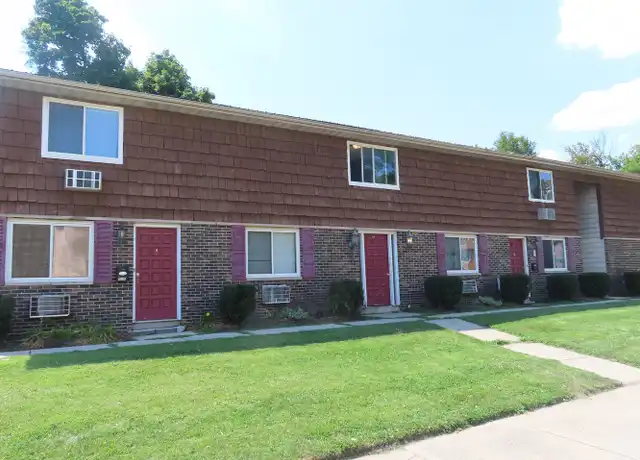 Property at 1107 W Washington Blvd Apt 9, Fort Wayne, IN, 46802, 1 bed, 1 bath, [object Object]