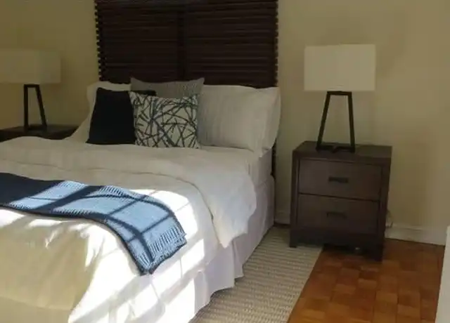 Property at 11 Captain Parker Arms Unit 22, Lexington, MA, 02421, 1 bed, 1 bath, [object Object]