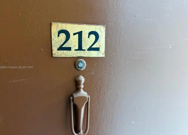 Property at 13700 SW 62nd St #212, Miami, FL, 33183, 3 beds, 2 baths, [object Object]