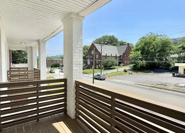Property at 1605 Dodds Ave Unit 102, Chattanooga, TN, 37404, 1 bed, 1 bath, [object Object]