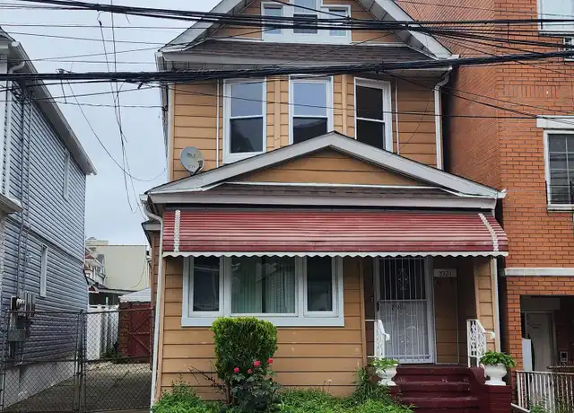 Property at 8921 172nd St, Jamaica, NY, 11432, 3 beds, 2 baths, [object Object]