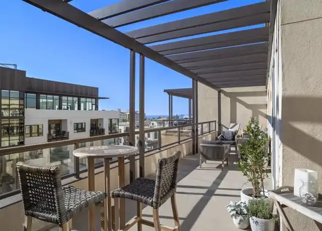 Property at 301 Mission Ave #605, Oceanside, CA, 92054, 3 beds, 2.5 baths, [object Object]