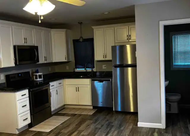 Property at 14 Winsor Ave Unit B, Concord, NH, 03303, 1 bed, 1.5 baths, [object Object]