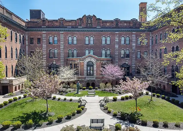 Property at 300 Alexander St Unit 103, Rochester, NY, 14607, 1 bed, 1 bath, [object Object]