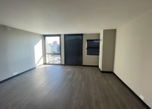 Property at 1915 W Congress Pkwy, Chicago, IL, 60612, 1 bed, 1 bath, [object Object]