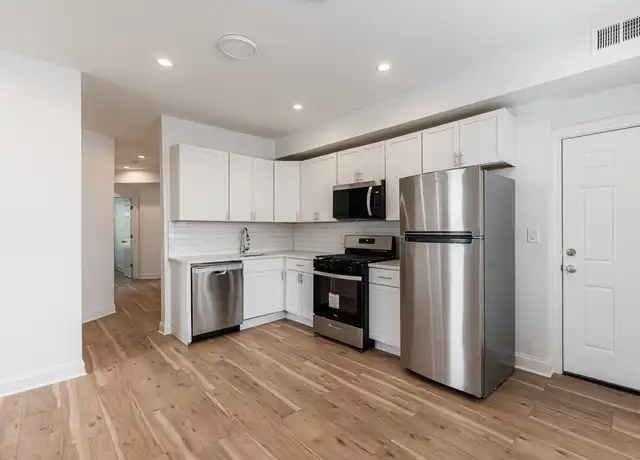 Property at 2103 N Hamlin Ave Unit 1, Chicago, IL, 60647, 2 beds, 1 bath, [object Object]