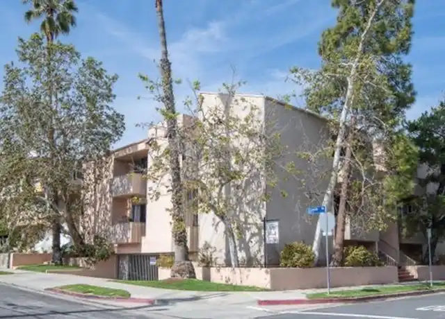 Property at 11757 Kiowa Ave, Los Angeles, CA, 90049, 2 beds, 2 baths, [object Object]