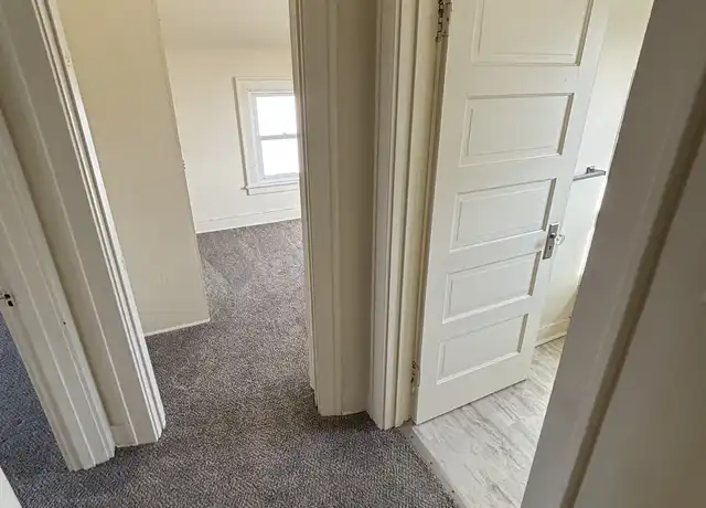 Property at 319 E 11th St, Mishawaka, IN, 46544, 2 beds, 1 bath, [object Object]