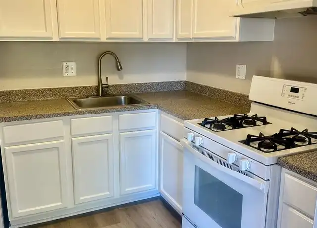 Property at 5109 10th Pl S Unit 9-201, Arlington, VA, 22204, 1 bed, 1 bath, [object Object]