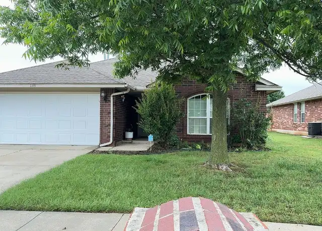 Property at 1109 Westridge Dr, Yukon, OK, 73099, 3 beds, 2 baths, [object Object]
