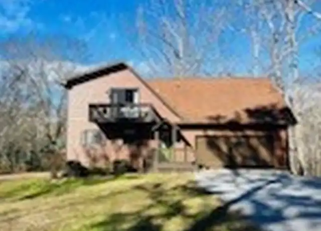 Property at 1070 Hawkins Rd, Seneca, SC, 29672, 2 beds, 2 baths, [object Object]
