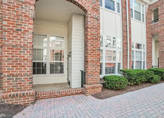 Property at 3 Arch Pl #132, Gaithersburg, MD, 20878, 1 bed, 1 bath, [object Object]