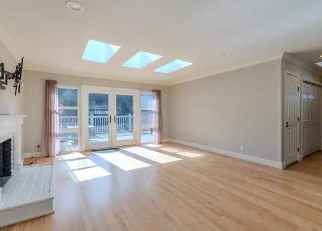 Property at 1279 Alicante Dr, Pacifica, CA, 94044, 3 beds, 2 baths, [object Object]