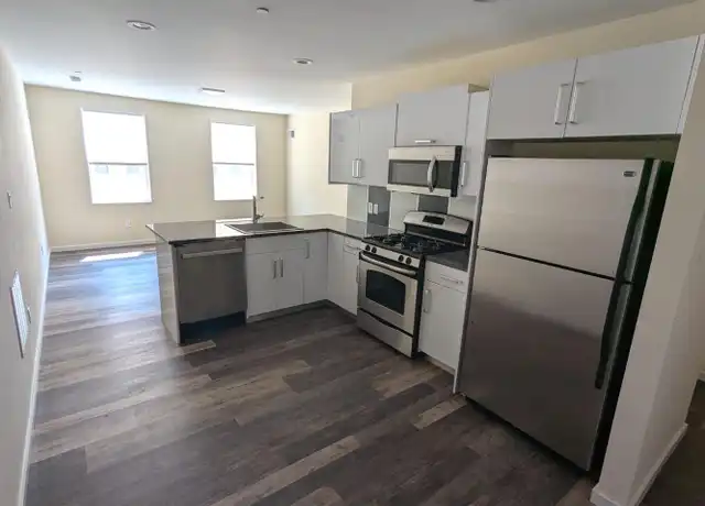 Property at 800 N 48th St #14, Philadelphia, PA, 19139, 3 beds, 2 baths, [object Object]