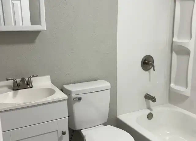 Property at 311 5th St Unit 311, Nederland, TX, 77627, 2 beds, 1 bath, [object Object]