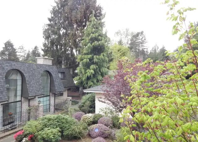 Property at 2324 103rd Ave NE Unit A, Bellevue, WA, 98004, 4 beds, 2 baths, [object Object]