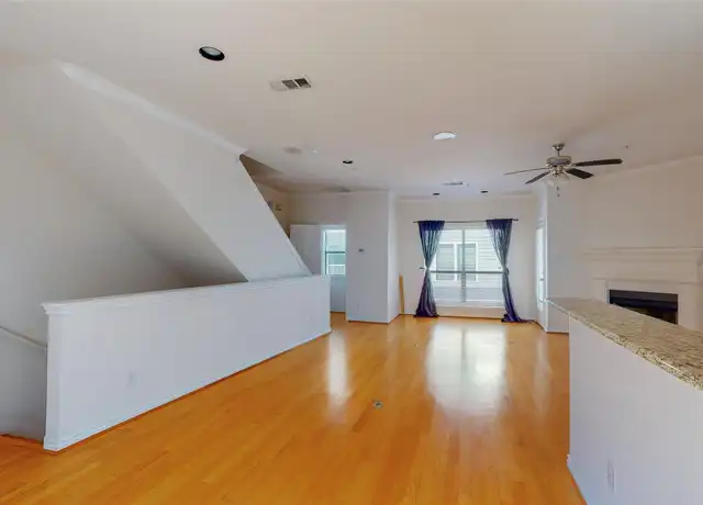 Property at 2415 Stutz Dr Unit H, Dallas, TX, 75235, 2 beds, 2.5 baths, [object Object]