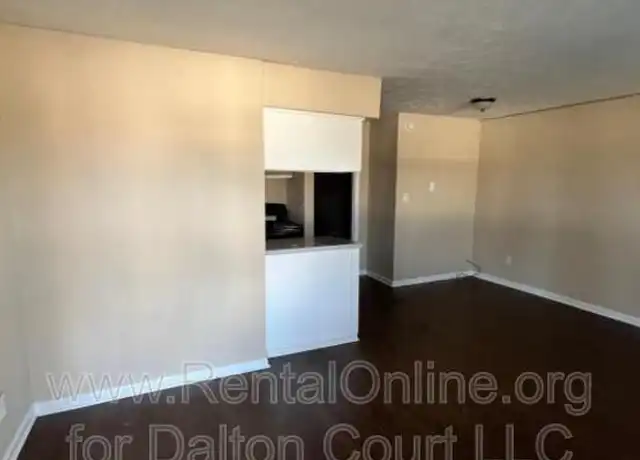 Property at 1972 Cambridge Dr Unit 8, Lexington, KY, 40504, 1 bed, 1 bath, [object Object]