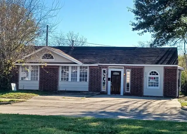 Property at 4918 Airport Blvd, Houston, TX, 77048, 3 beds, 1 bath, [object Object]